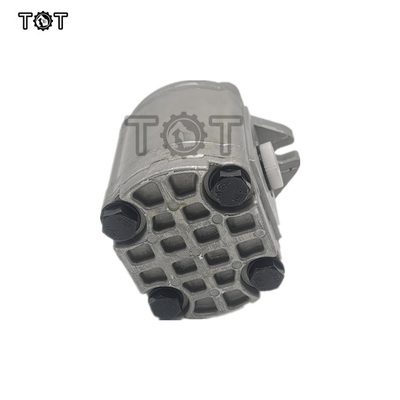 bomba de engrenagem HPV116 do piloto da máquina escavadora HPV145 EX200 EX300-1 EX330-5 ZAX330 9217993 4181700